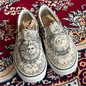 Vans Women’s 6 Men’s 4.5 EU36 Slip On Ouroboros Sneakers Unisex Skater Style